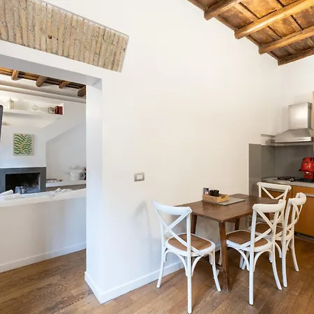 Apartment Labanca's Luxury Pantheon 2 Rome