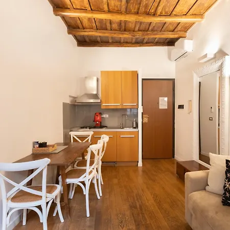 Apartment Labanca's Luxury Pantheon 2 Rome